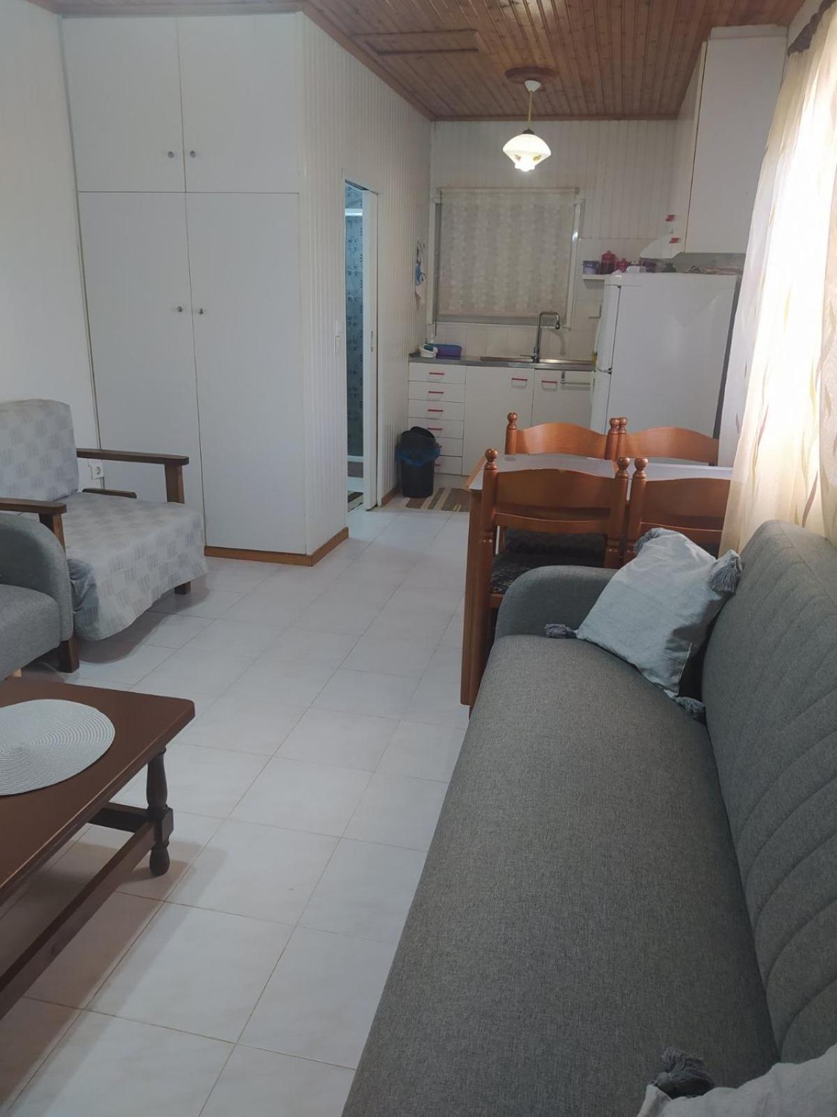 Melina'S Comfort Rustic Home Артеміда Екстер'єр фото
