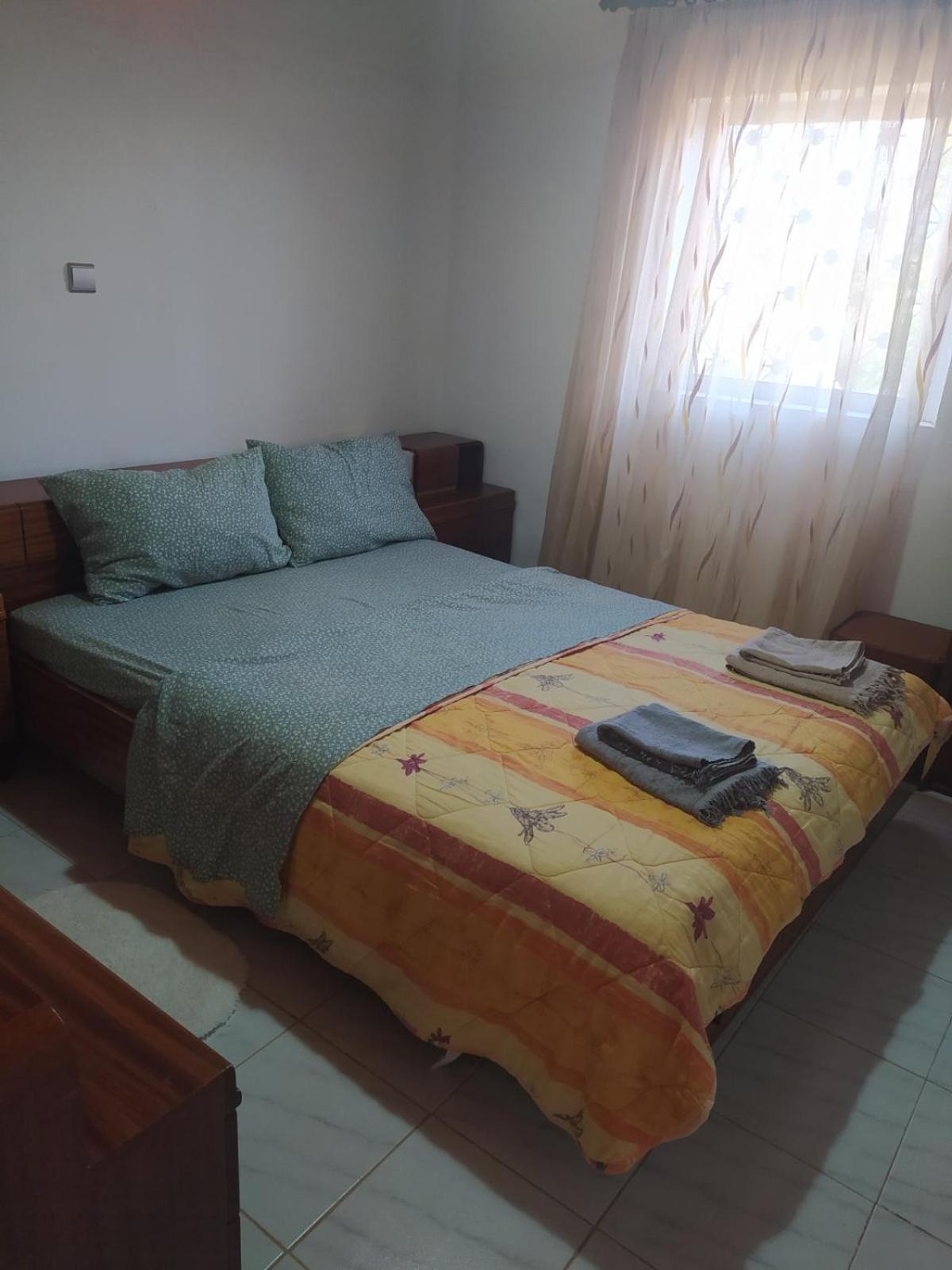 Melina'S Comfort Rustic Home Артеміда Екстер'єр фото
